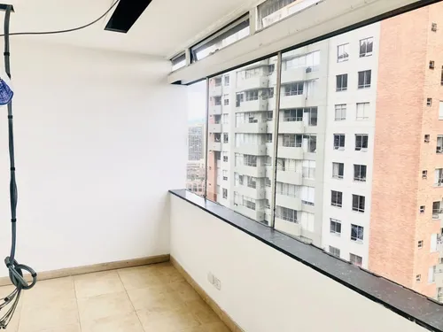 Oficina En Arriendo En Centro Internacional. Cod A1050032