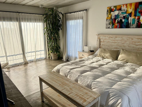 Casa En Venta A La Laguna En El Barrio San Rafael, Villanueva. Tigre, G.b.a.