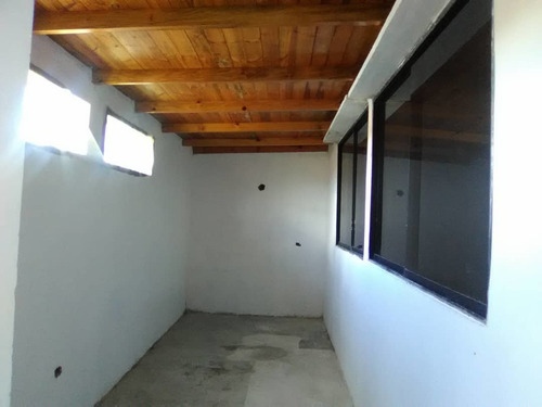 Imagen 13 de 14 de Apartamento En Venta Residencias La Quinta Planta Baja 83 M2 Los Teques