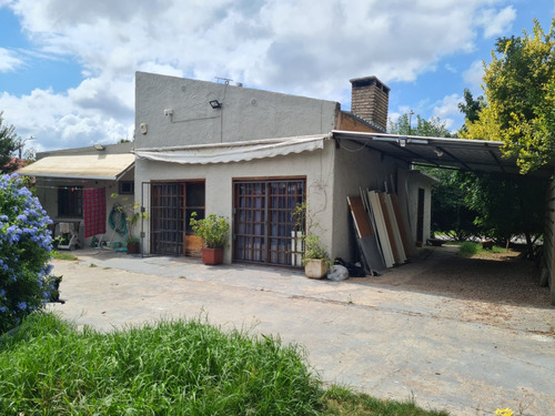 Inmobiliaria Rias Altas Vende Muy Linda Propiedad De 3 A 4 Dormitorios