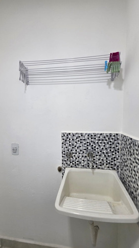 Studio Mobiliado - Contas Incluídas - Excelente Localização - Kitnets