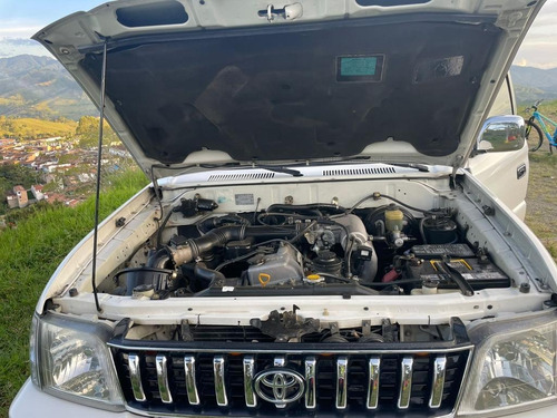Imagen 19 de 19 de Toyota Prado 2005 2.7 Sumo