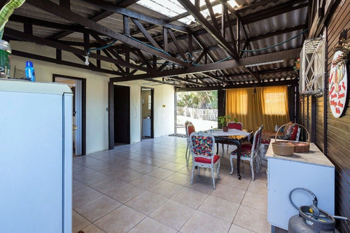 Casa Em Guarujá Com 3 Dormitórios - Lu431257