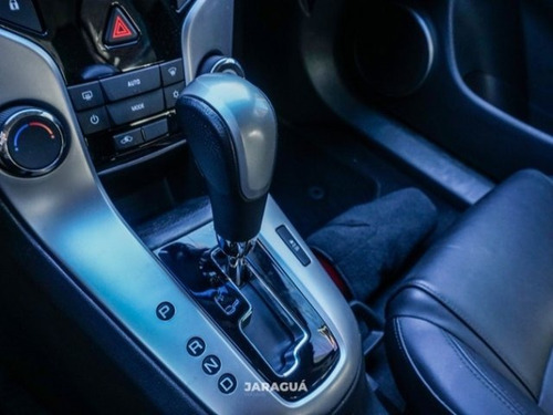 Imagem 7 de 14 de Cruze 1.8 Lt 16v Flex 4p Automático