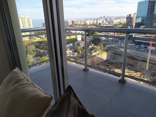 Imagen 6 de 22 de Torres Náuticas. Piso Alto. Vista Panorámica.