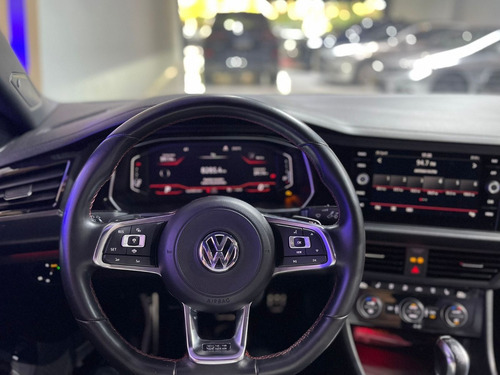 Imagem 10 de 13 de Volkswagen Jetta Gli 2019