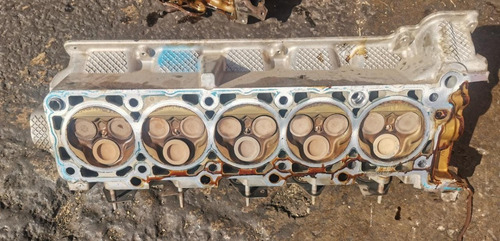 Cabeza Izquierda Ford F450 F550 6.8 V10 Original (Reacondicionado)