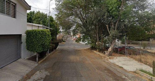Casa Con Excelente Plusvalia En Privada Y Con Exclente Ubicacion