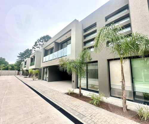 Duplex En Venta - Complejo Canning Exclusivo