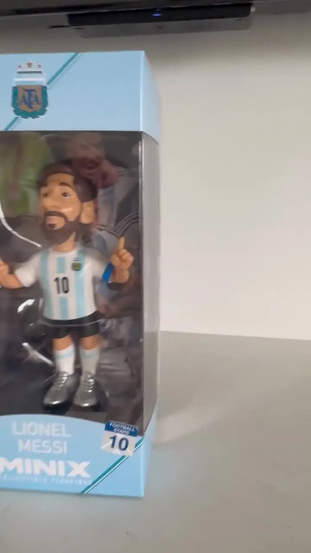 MINIX Figura Coleccionable De Messi – 12 Cm, PVC Con Licencia Oficial De La Selección Argentina, Ideal Para Fans Y Coleccionistas De Fútbol