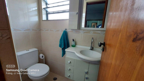 Imagem 12 de 15 de Casa De Muito Bom Gosto Em Ótima Localização !!! - 85