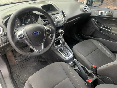 Imagen 9 de 25 de Ford Fiesta Kinetic Design 2018 1.6 Se Powershift 120cv