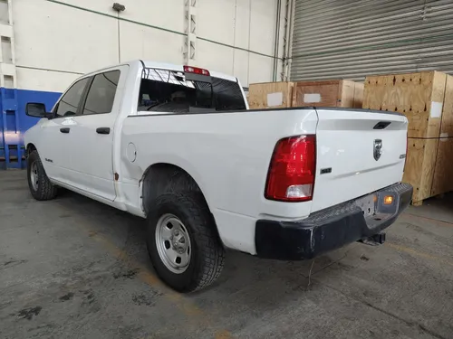Dodge Ram Doble Cabina V6 4x4 2020