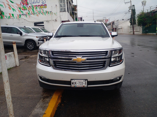 Chevrolet Suburban 5.3 Ltz 4x4 Mt