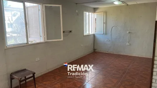 Venta Amplio Departamento En B San Cayetano - foto 1