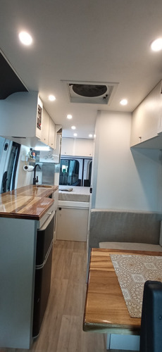 Equipamiento De Motorhom Home Rolling