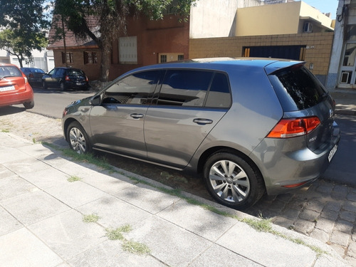 Imagen 10 de 18 de Volkswagen Golf 2016 1.4 Comfortline Tsi Dsg