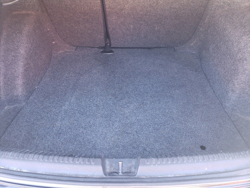 Volkswagen Vento 1.6 Confortline At