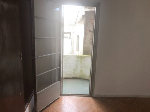 Imagen 25 de 30 de Apartamento En Venta En Montevideo. Excelente Punto! 18 De Julio Y Roxlo