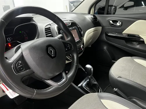 Renault Captur 2.0 Intens Automática