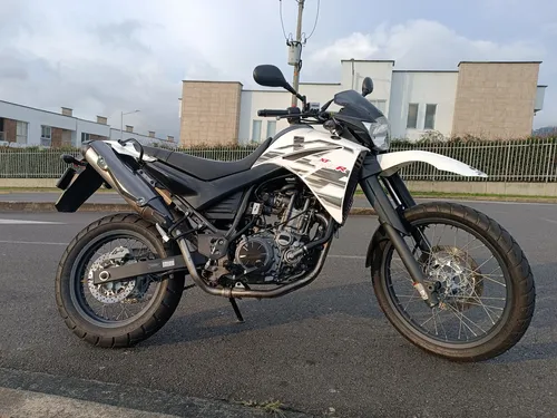 Xt 660r