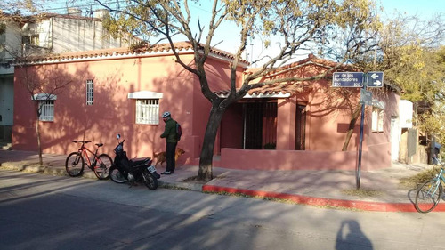 Casa A La Venta, General Paz, 1 Dormitorio, Planta Baja