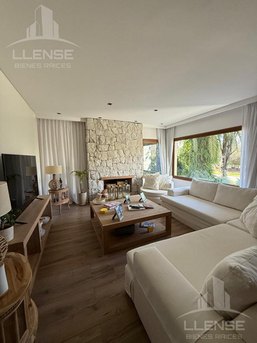 Casa 5 Ambientes Con Pileta En Venta - Fincas De Iraola I