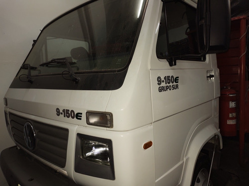 Volkswagen 9150 Con Pala Hidraulica.