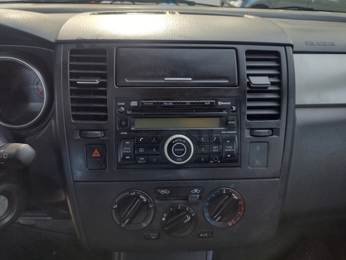 Nissan Tiida 1.8 Acenta