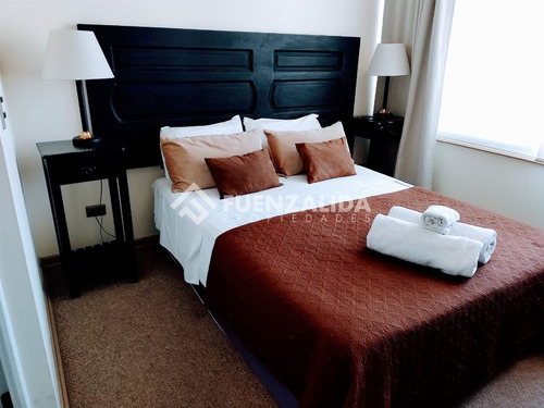 Departamento En Venta De 2 Dorm. En Metro Ecuador