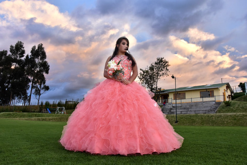 Vestido Quinceañera Americano Color Coral