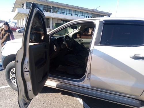 Imagen 3 de 9 de Ford Ranger 2.5 Cd Safety Gnc