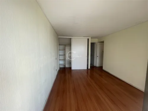 Departamento En Arriendo De 2 Dorm. En La Reina