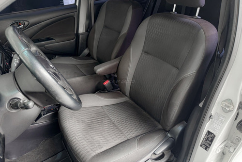 Toyota Etios 1.5 Xls At