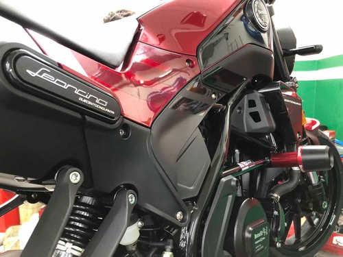 Imagen 5 de 5 de Slider Protector Chasis Motor Original Benelli Leoncino 250