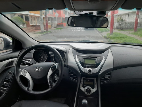 Hyundai Elantra Gls I35 1.6 Mt Full Equipo