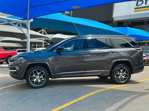 Jeep Commander Overland Td380 4x4 Turbo Diesel