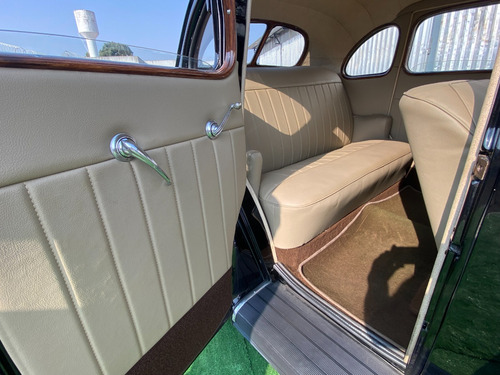Ford Sedan V8 1938