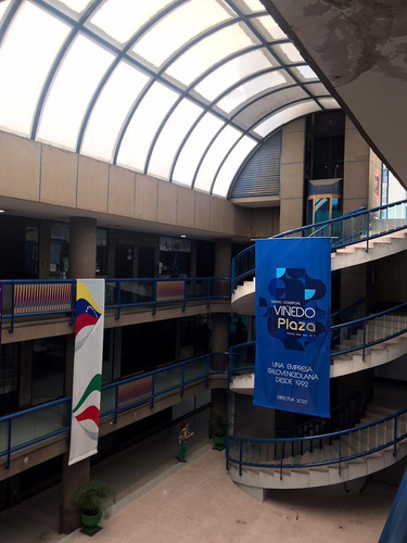 Centro Comercial En Venta Viñedo Plaza Frente Al Multicentro El Viñedo Av Bolivar