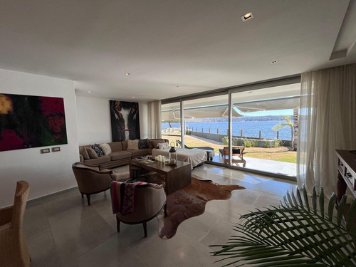 ¡exclusivo! Depto De Autor 2 Dorm. Housing Nautico Puerto Norte -carlos Paz