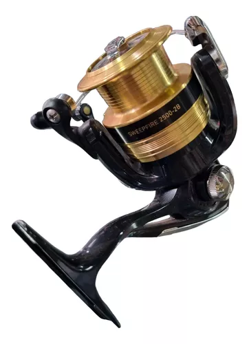 Reel Daiwa Sweepfire 2500-2b.