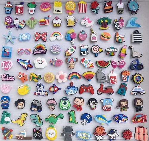100 Pins Botons Para Crocs Aleatório (saldão) Kit Com Marvel