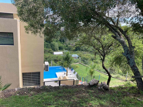 Imagen 11 de 21 de Casa En Venta - 3 Dormitorios 3 Baños - 255mts2 - Villa Del Lago