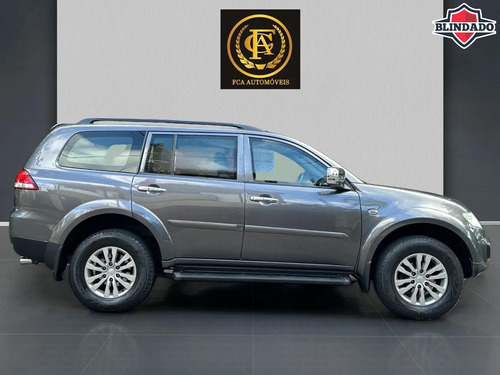 Mitsubishi Pajero Dakar 3.2 HPE 4X4 7 LUGARES 16V TURBO INTERCOOLER DIESEL 4P AUTOMÁTICO