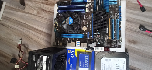Combo Pc, Mother, 4 Gbram+i5 2300+video+fuente+2 Hdd Regalo (Usado)