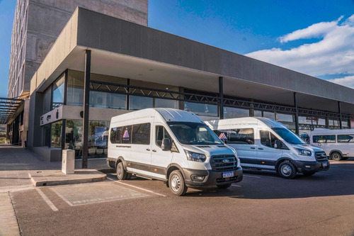 Ford Transit Minibus 17+1 Motor 2.0 L Panther Caja Aut