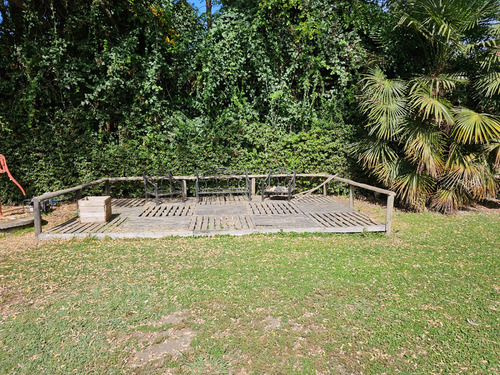 Venta De Propiedad Con Gran Terreno Y Casa Espaciosa