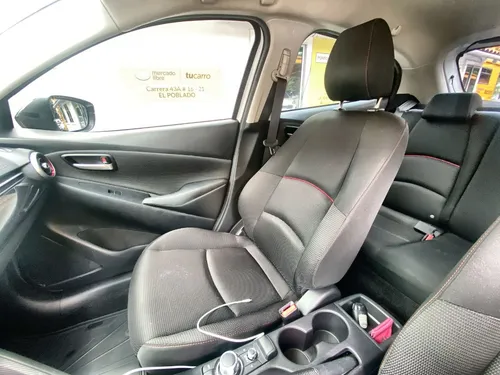 Mazda 2 1.5 Touring