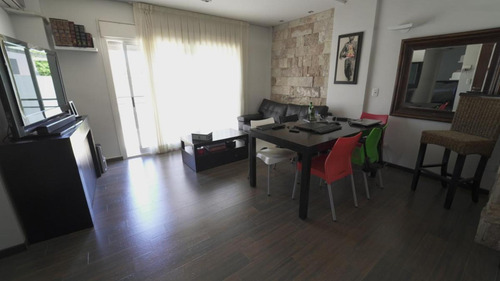 Imagen 10 de 17 de Edificio En Venta De 6 Departamentos. Unico Dueño.