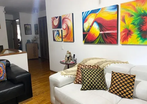 Vendo Apartamento En La Parte Baja De El Poblado
